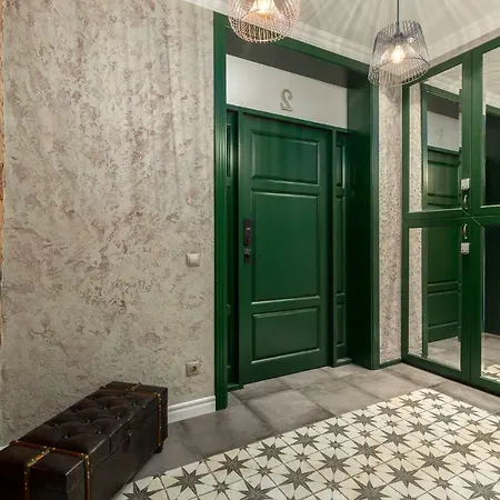 Kate's In Old * Riga